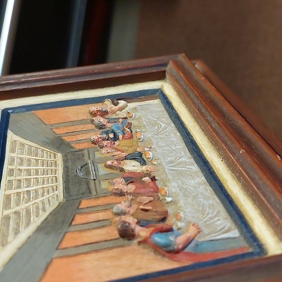 Vintage Stand alone 3D The Last Supper Framed Art - Picture 2 of 4